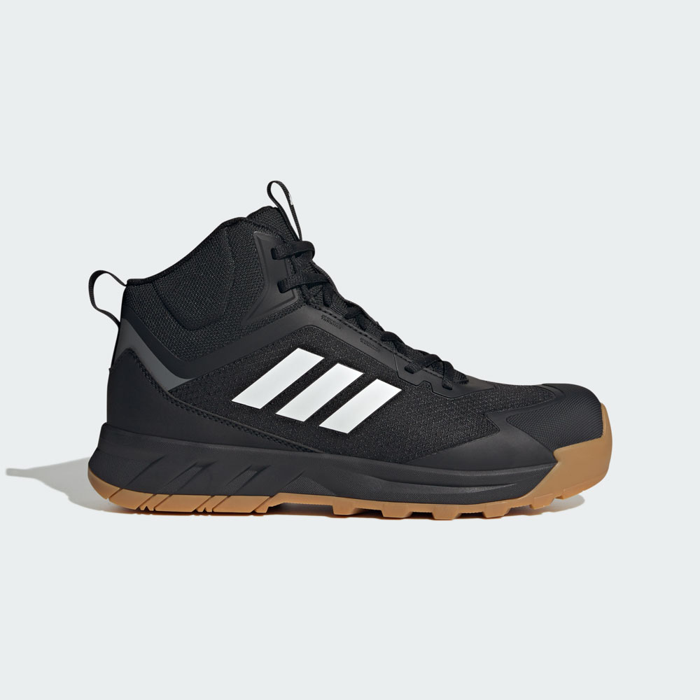 Schwarzer adidas Boot mit hohem Schaft, drei weißen Streifen und robuster Gum-Außensohle, Seitenansicht