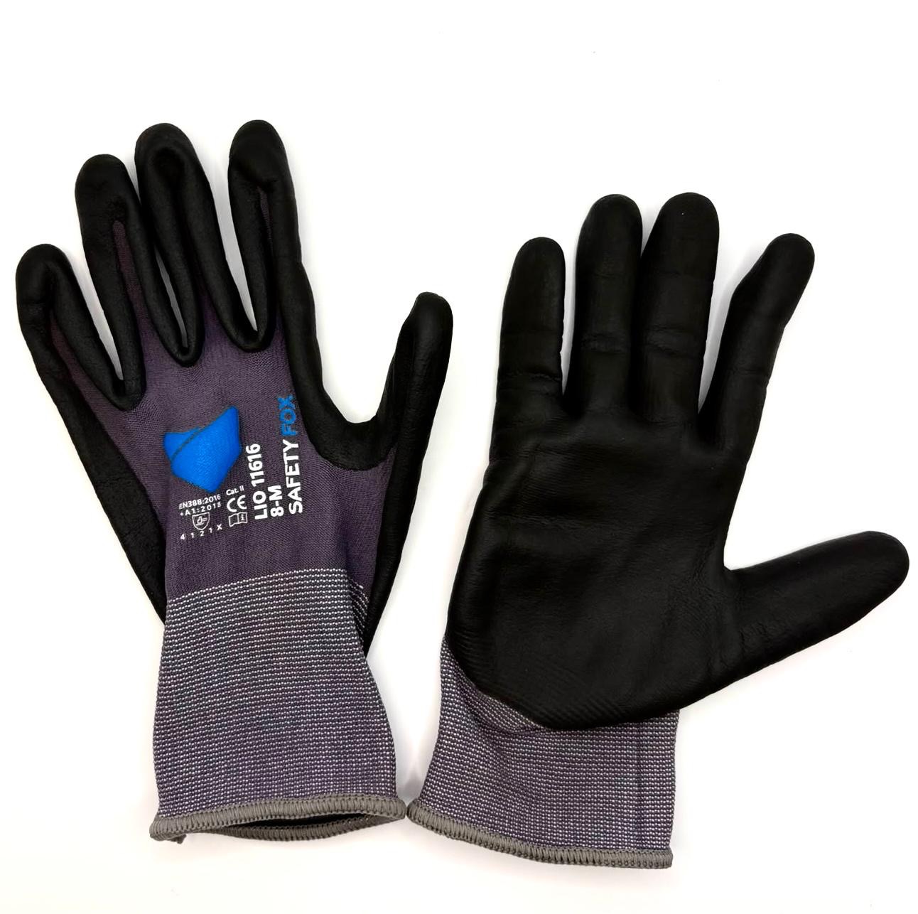 Paar grau-schwarze Arbeitshandschuhe Safety Fox LIO 11616 in Größe 8-M mit Nitrilbeschichtung an Handfläche und Fingern
